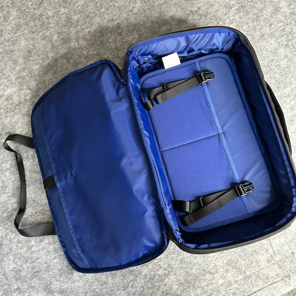 Timbukt2 Briefcase Weekender